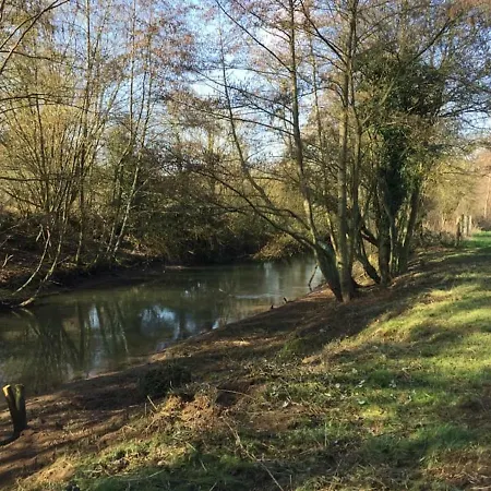 Holiday home Du Vieux Saule 1 Avec Privatif Pour 2 Personnes 1 Familiale Sans *